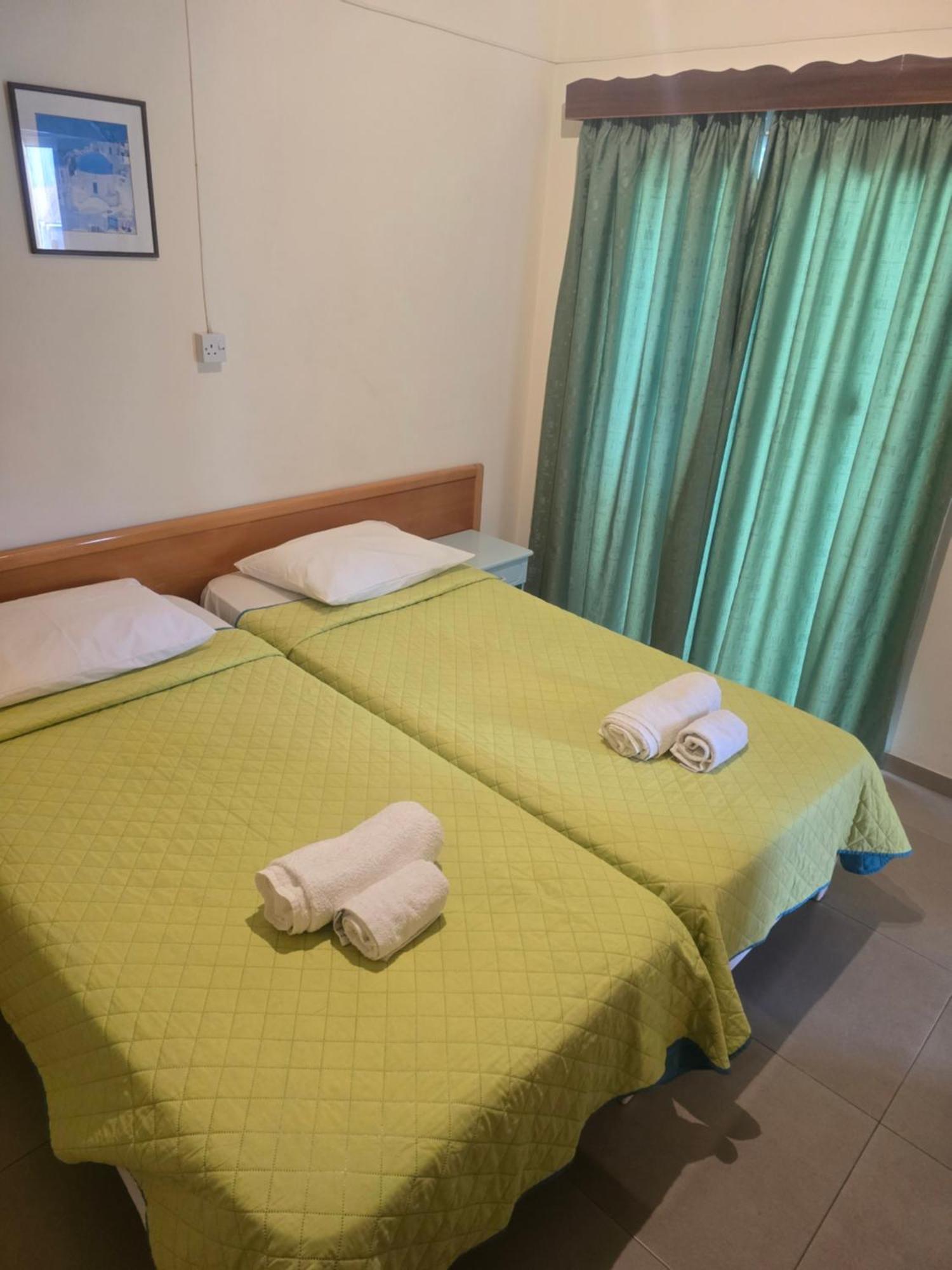 Eleni Apartments Ayía Nápa Extérieur photo